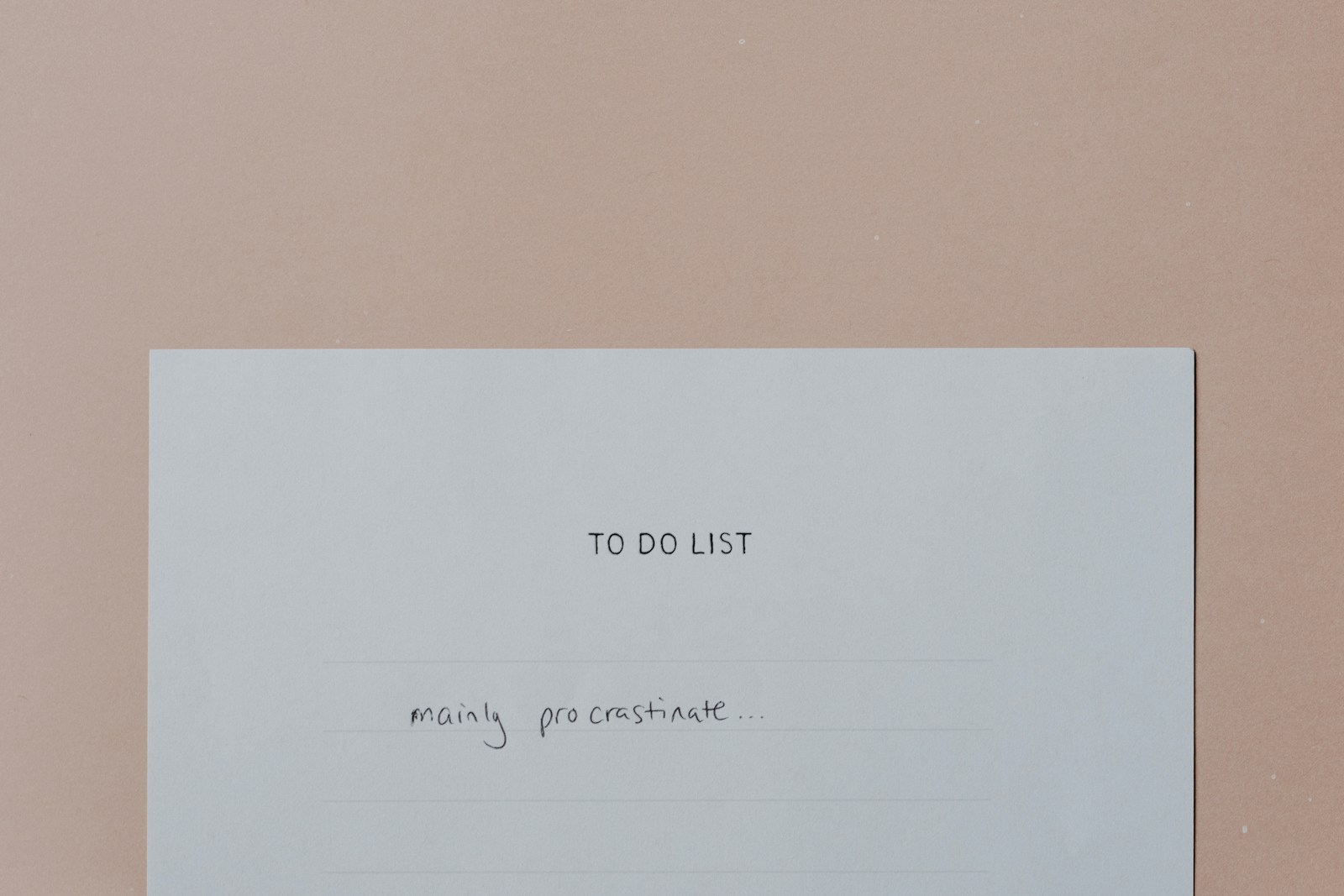 How Perfectionism Fuels Procrastination for Female Entrepreneurs (and What You Can Do About It)